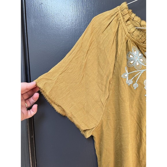 NWT J. Jill Top Women's LP Mustard Embroidered Floral Short Sleeve - Picture 3 of 5